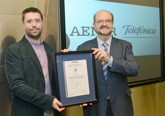 Entrega del certificado ISO 33000 a Telefónica